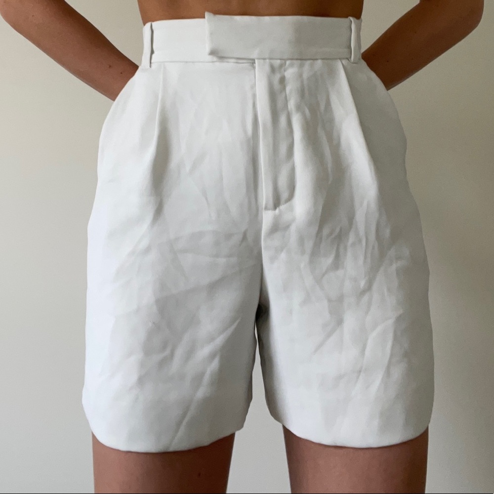 Babaton effortless style shorts.